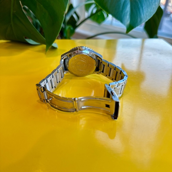 Vintage Nautica Stainless Steel Watch - Picture 4 of 16